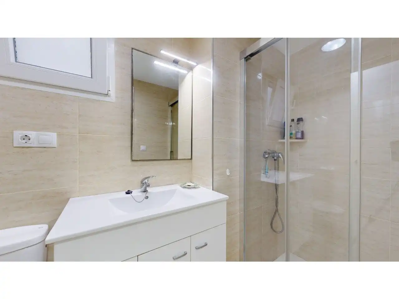 Baño de Piso en venta en Valencia con Jardín privado