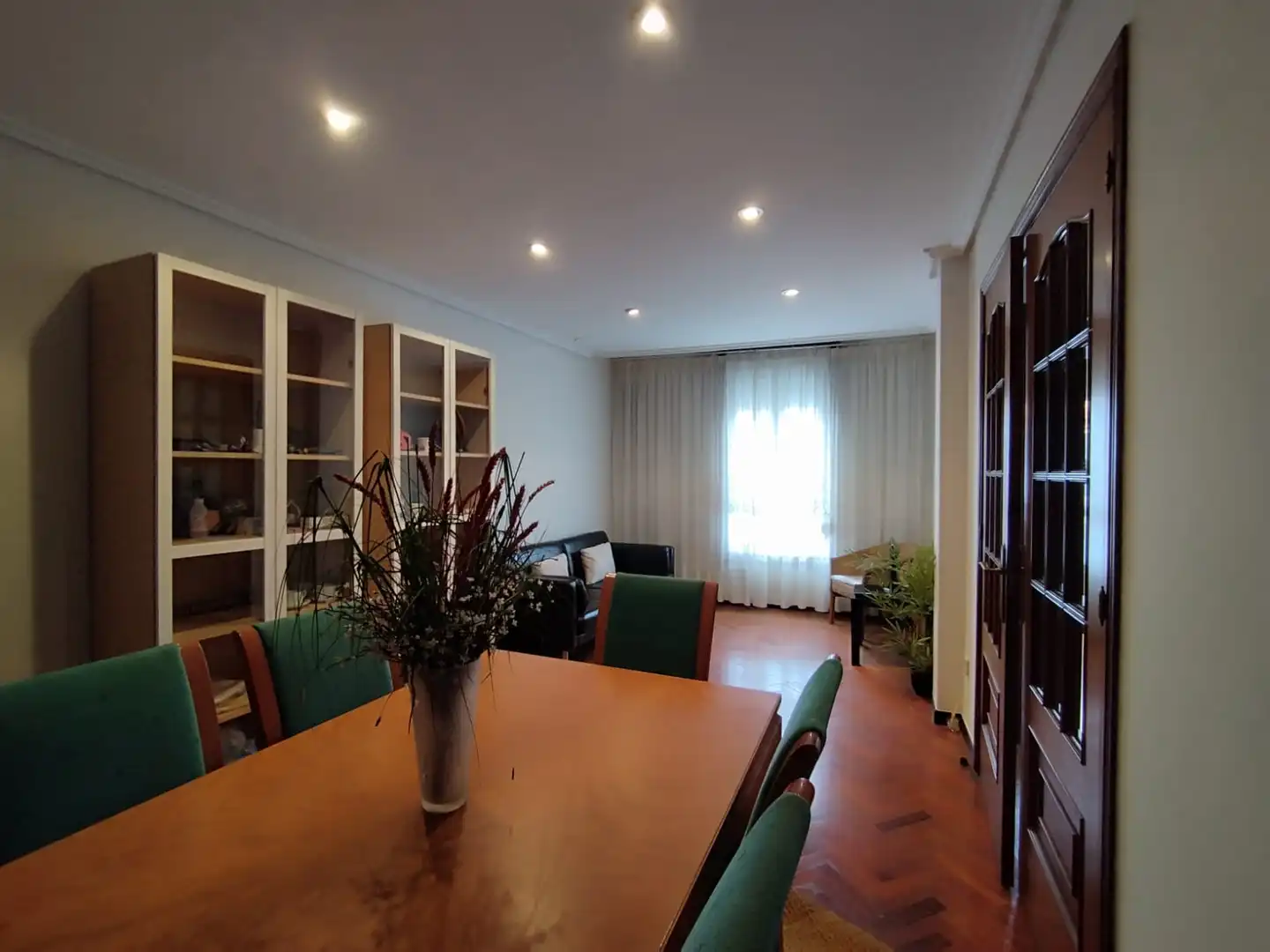 Esszimmer von Wohnung zur Miete in A Coruña Capital  mit Parkett, Möbliert und Ofen