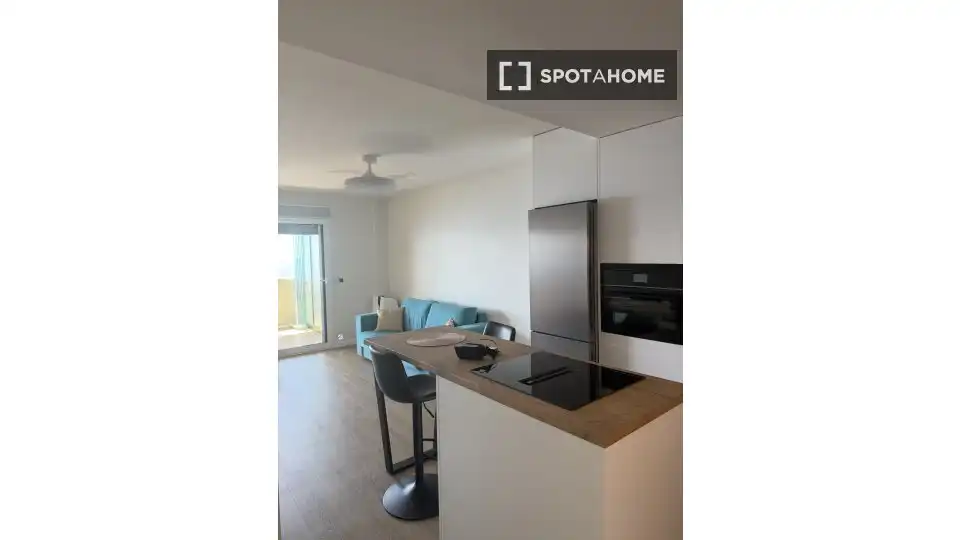 Sala d'estar de Apartament per a compartir en Calpe / Calp amb Aire condicionat, Terrassa i Moblat