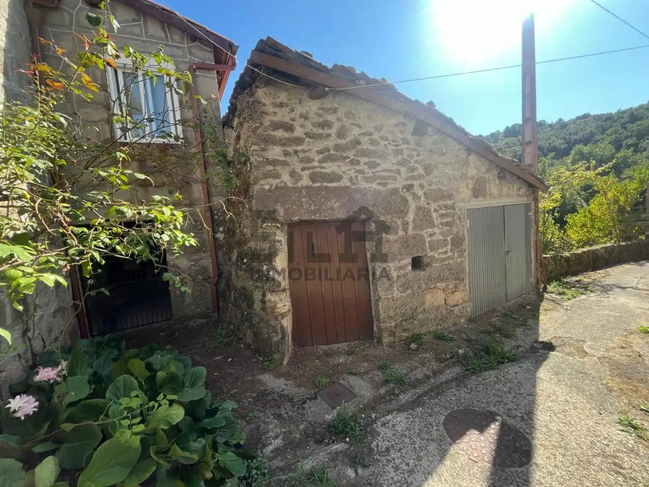 Vista exterior de Casa o xalet en venda en Ourense Capital  amb Calefacció, Jardí privat i Terrassa