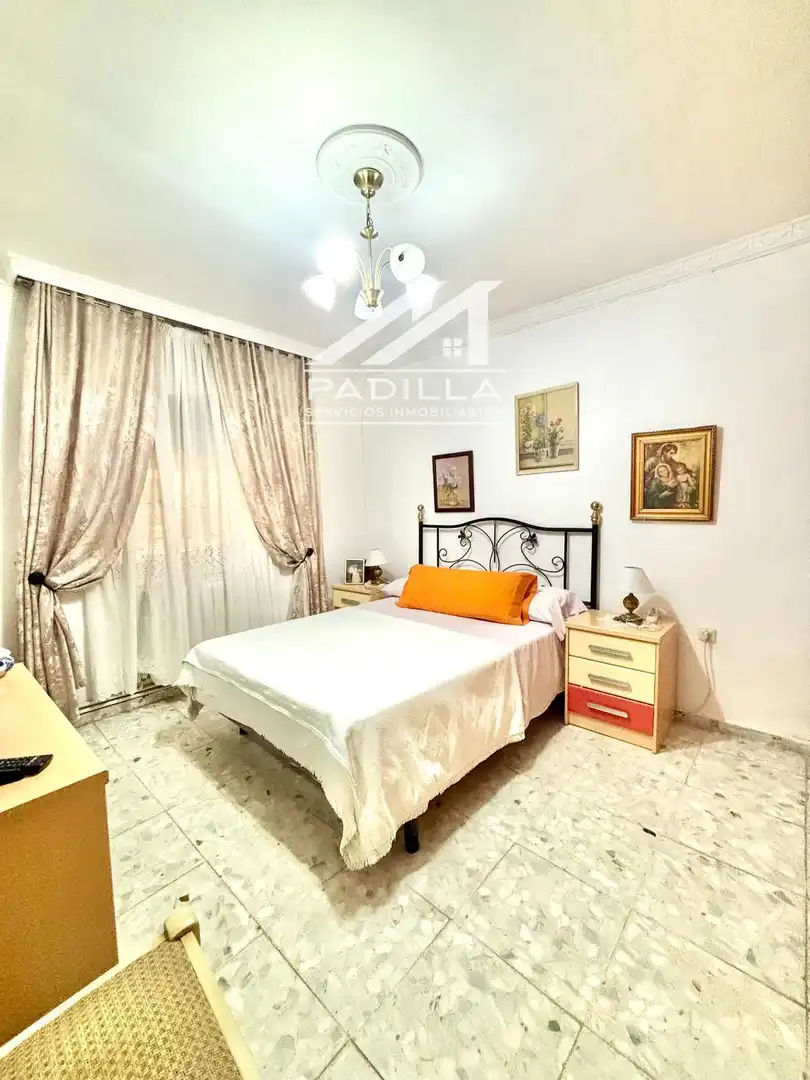 Habitación de Casa o chalet en venta en El Viso de San Juan con Calefacción, Trastero y Piscina