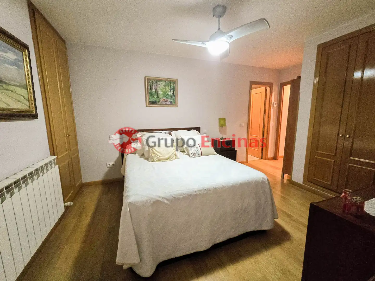 Habitación de Ático en venta en Parla con Aire acondicionado, Calefacción y Jardín privado