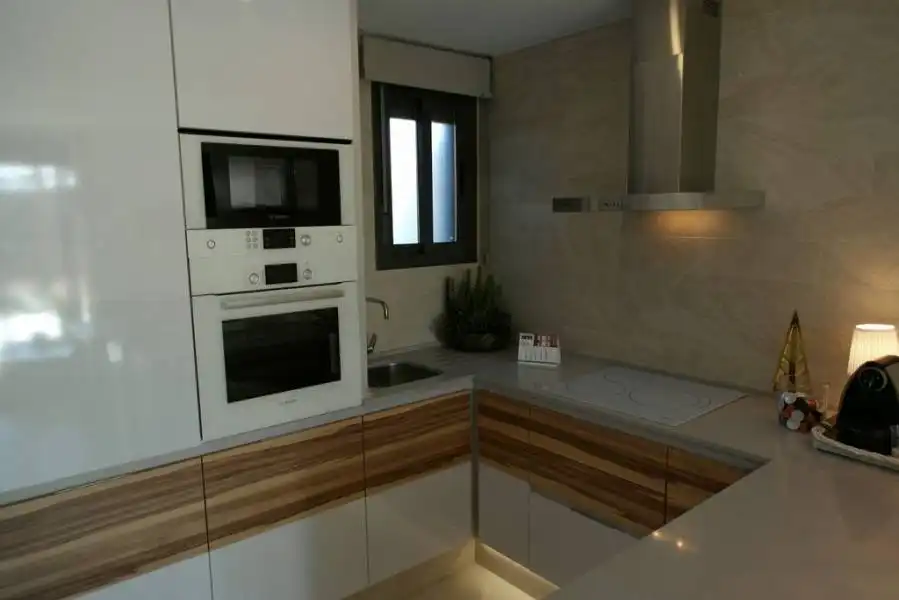 Bungalow con terraza en venta en El Raso, imagen 19