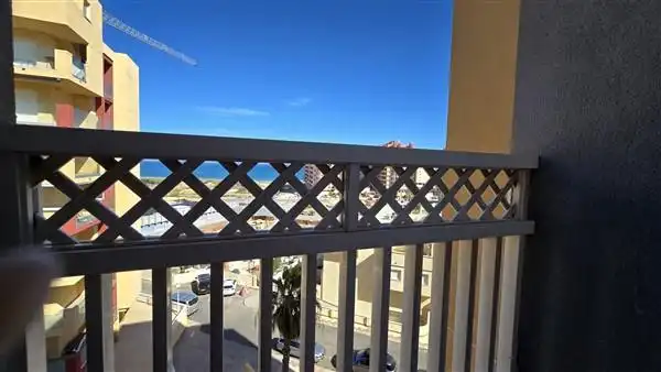 Vista exterior de Apartamento en venta en La Manga del Mar Menor con Aire acondicionado, Calefacción y Terraza