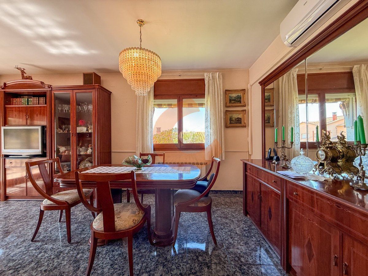 Dining room of Houses for sale in El Vendrell  with Air Conditioner, Heating and Terrace