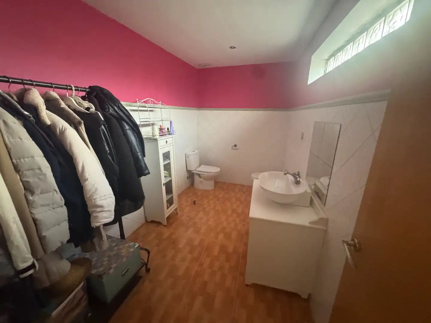 Baño de Casa o chalet en venta en Alcázar de San Juan con Aire acondicionado, Calefacción y Parquet