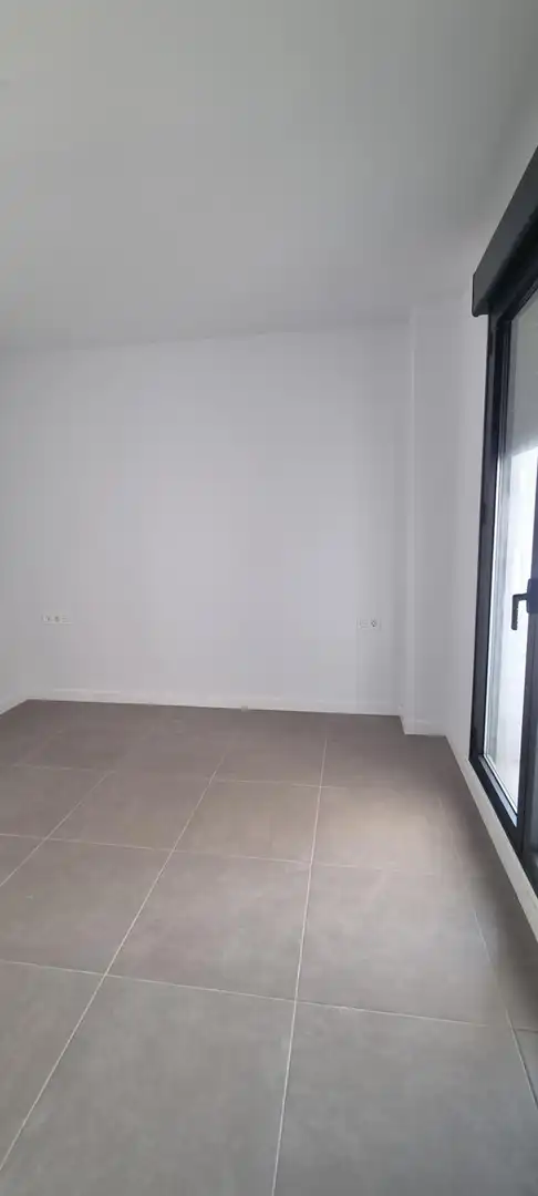 Piso en venta en Sevilla con Aire acondicionado, Jardín privado y Terraza