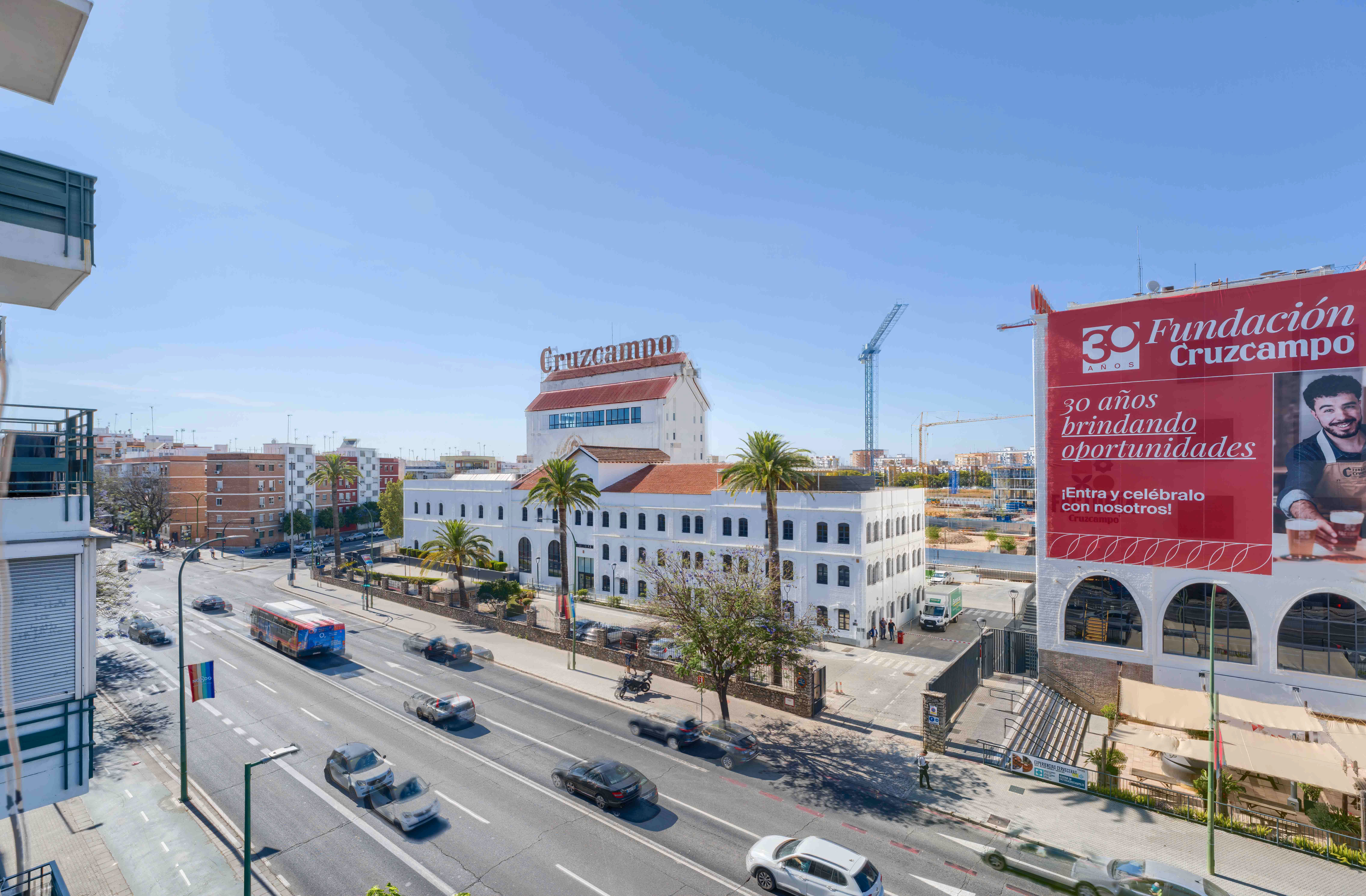 Vista exterior de Apartament en venda en  Sevilla Capital