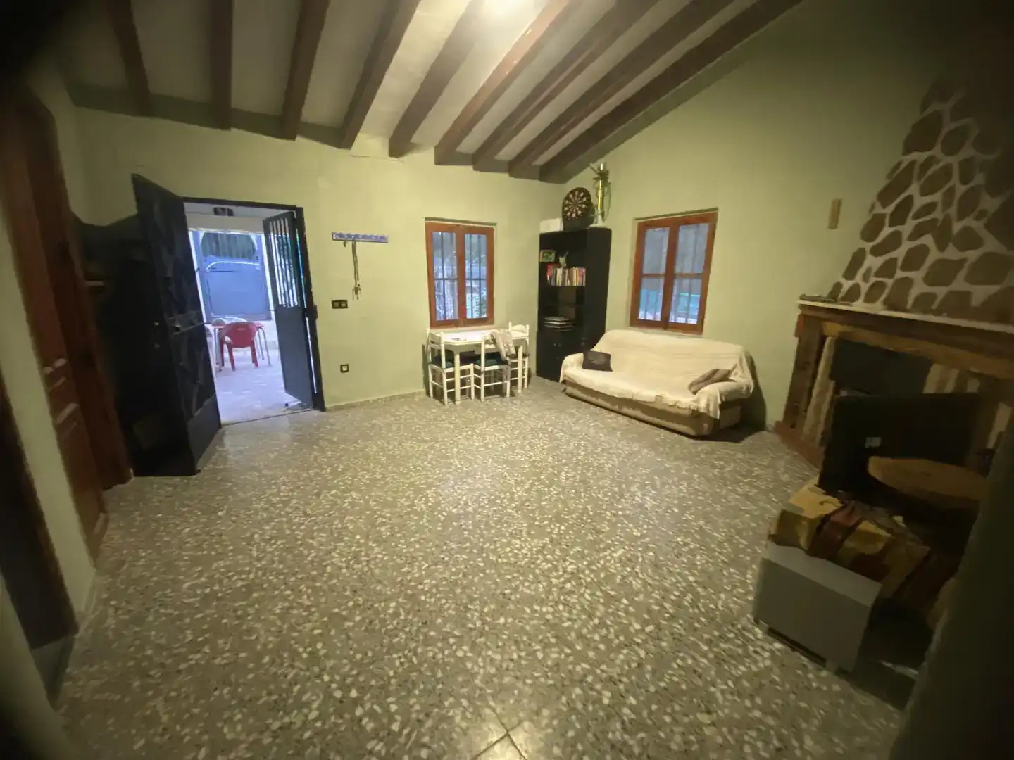 Wohnzimmer von Country house zum Verkauf in Castalla mit Schwimmbad und Balkon