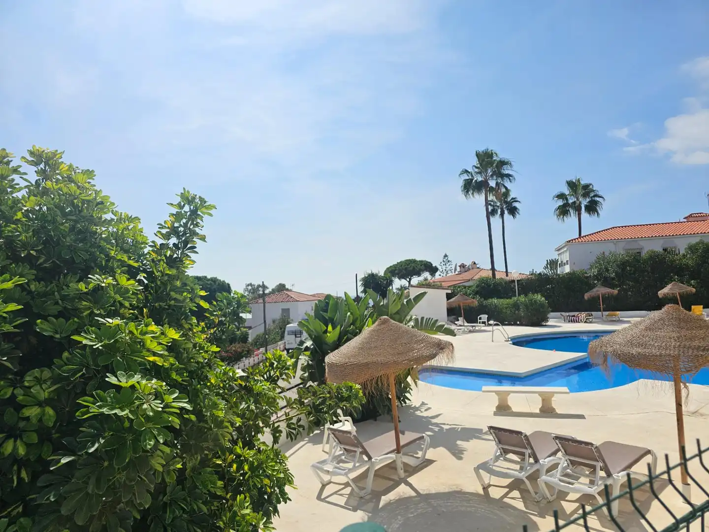 Bajo con piscina en venta en El Faro de Calaburra - Chaparral, imagen 38