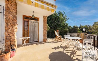 Terrassa de Casa adosada en venda en Náquera amb Terrassa i Piscina