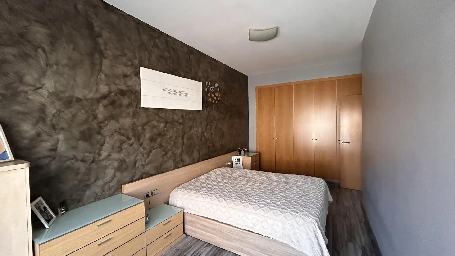 Bedroom of Flat for sale in Sant Andreu de la Barca  with Air Conditioner, Heating and Storage room