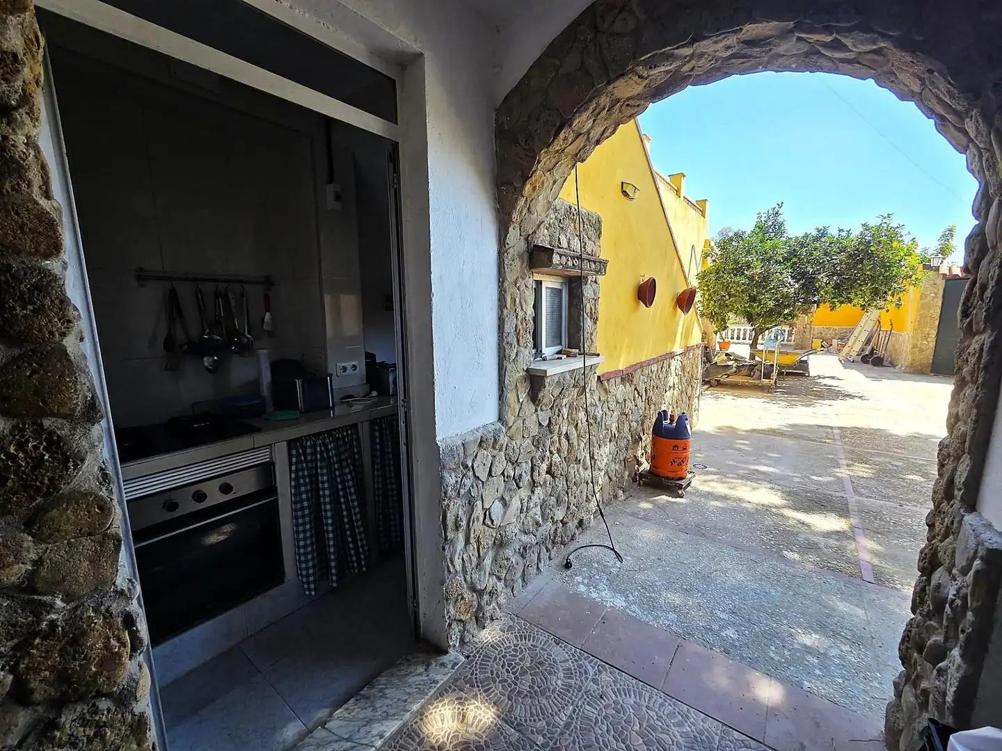 Küche von Haus oder Chalet zum Verkauf in Chiclana de la Frontera mit Privatgarten, Abstellraum und Schwimmbad