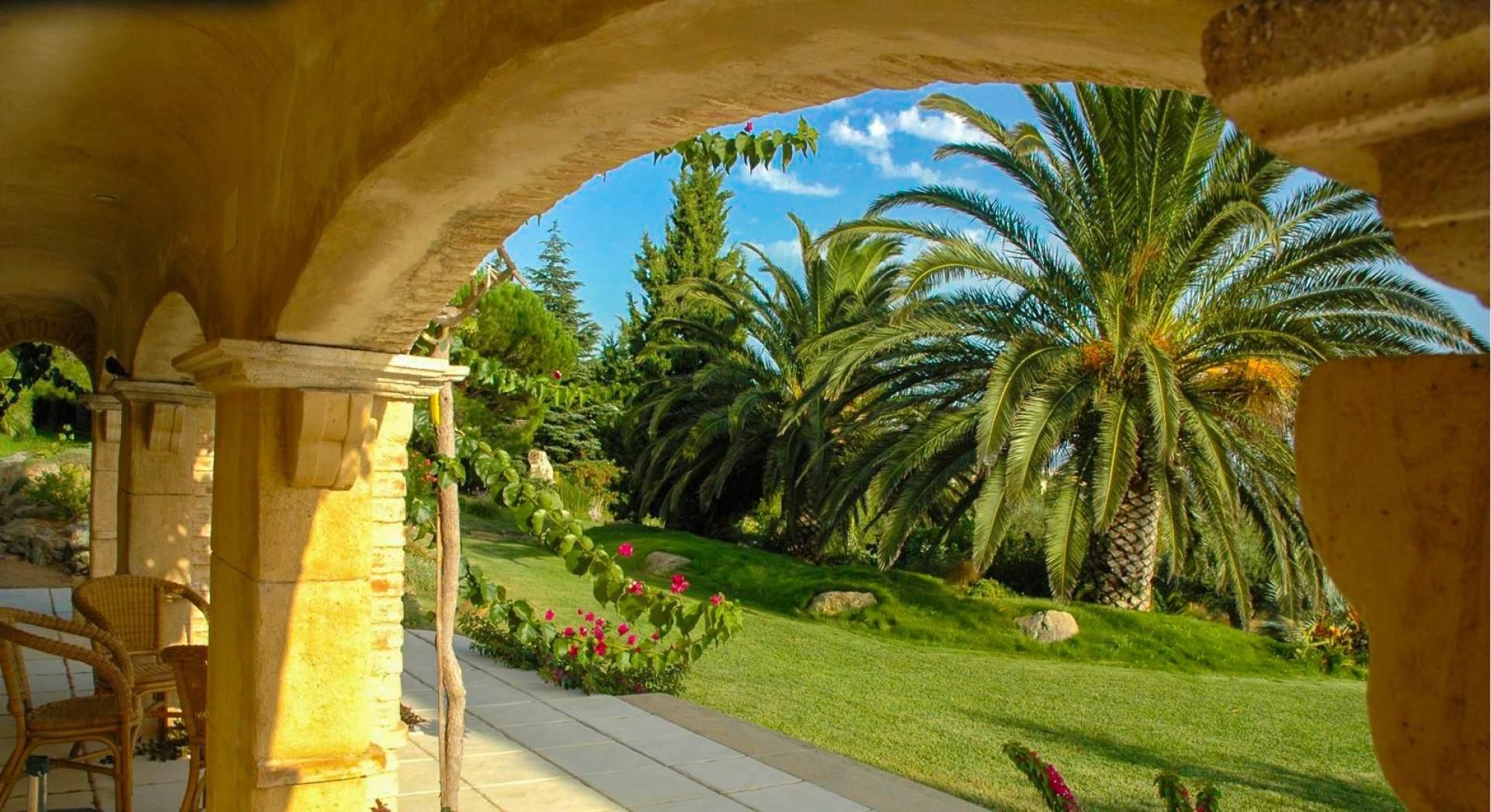 Garten von Country house zum verkauf in Pau mit Klimaanlage, Terrasse und Schwimmbad