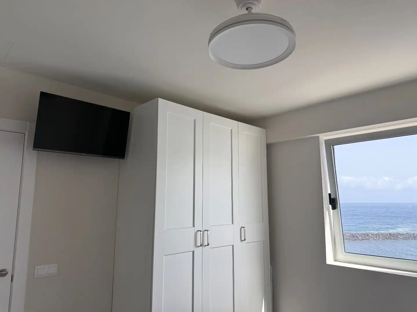 Dormitori de Apartament de lloguer en Puerto de la Cruz amb Terrassa i Balcó