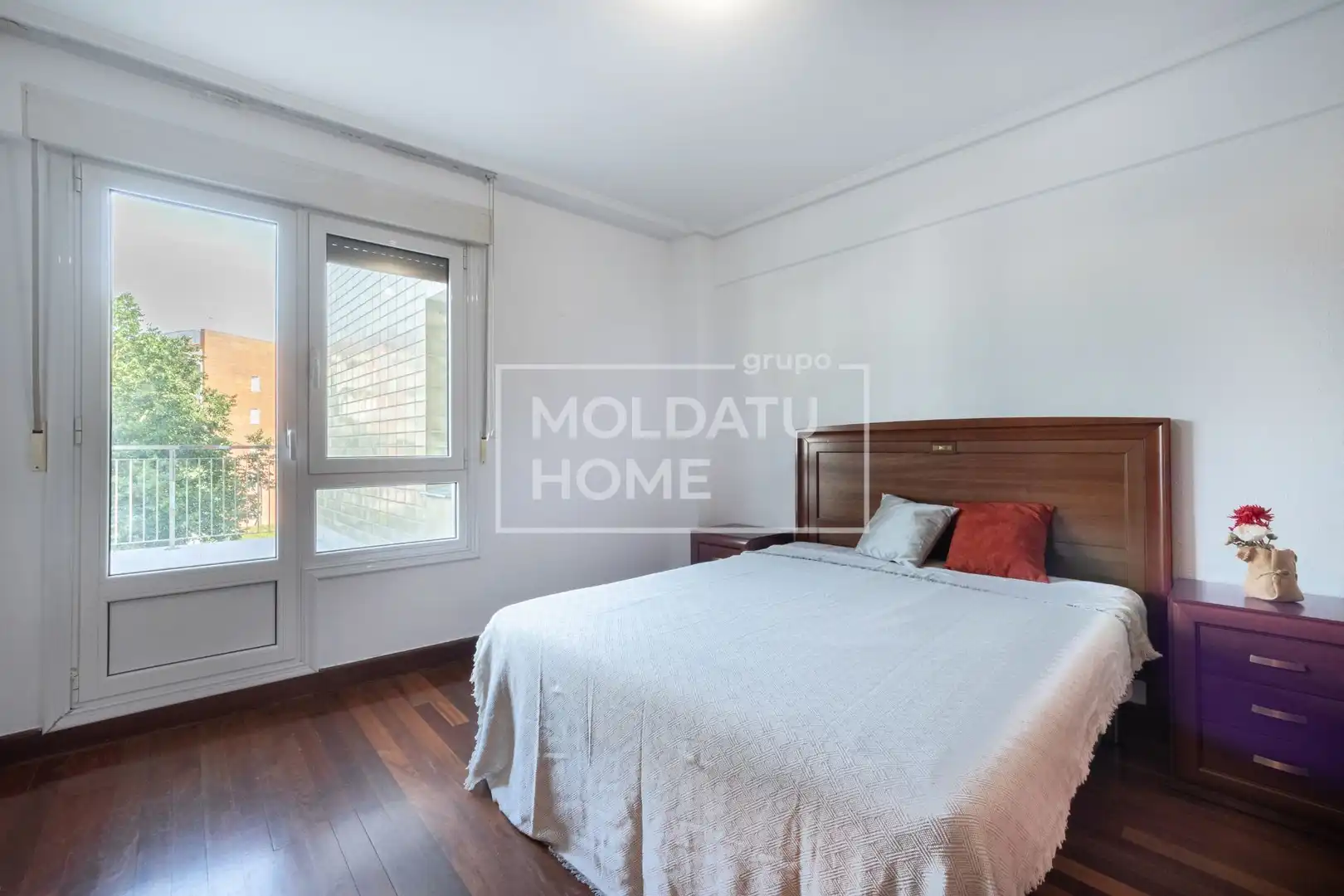Habitación de Piso en venta en Lemoa con Calefacción, Terraza y Trastero
