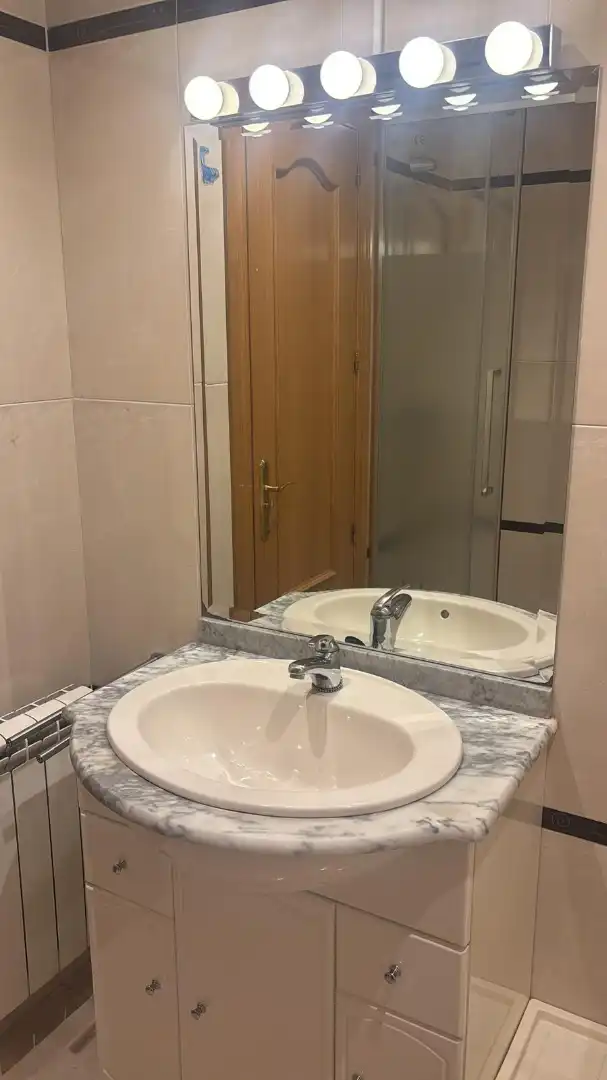 Bany de Pis de lloguer en Alcalá de Henares amb Aire condicionat, Calefacció i Parquet