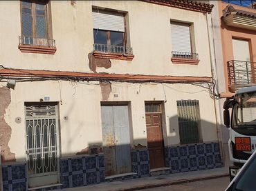 Haus mit Balkon zum Verkauf in La Vall d'Uixó