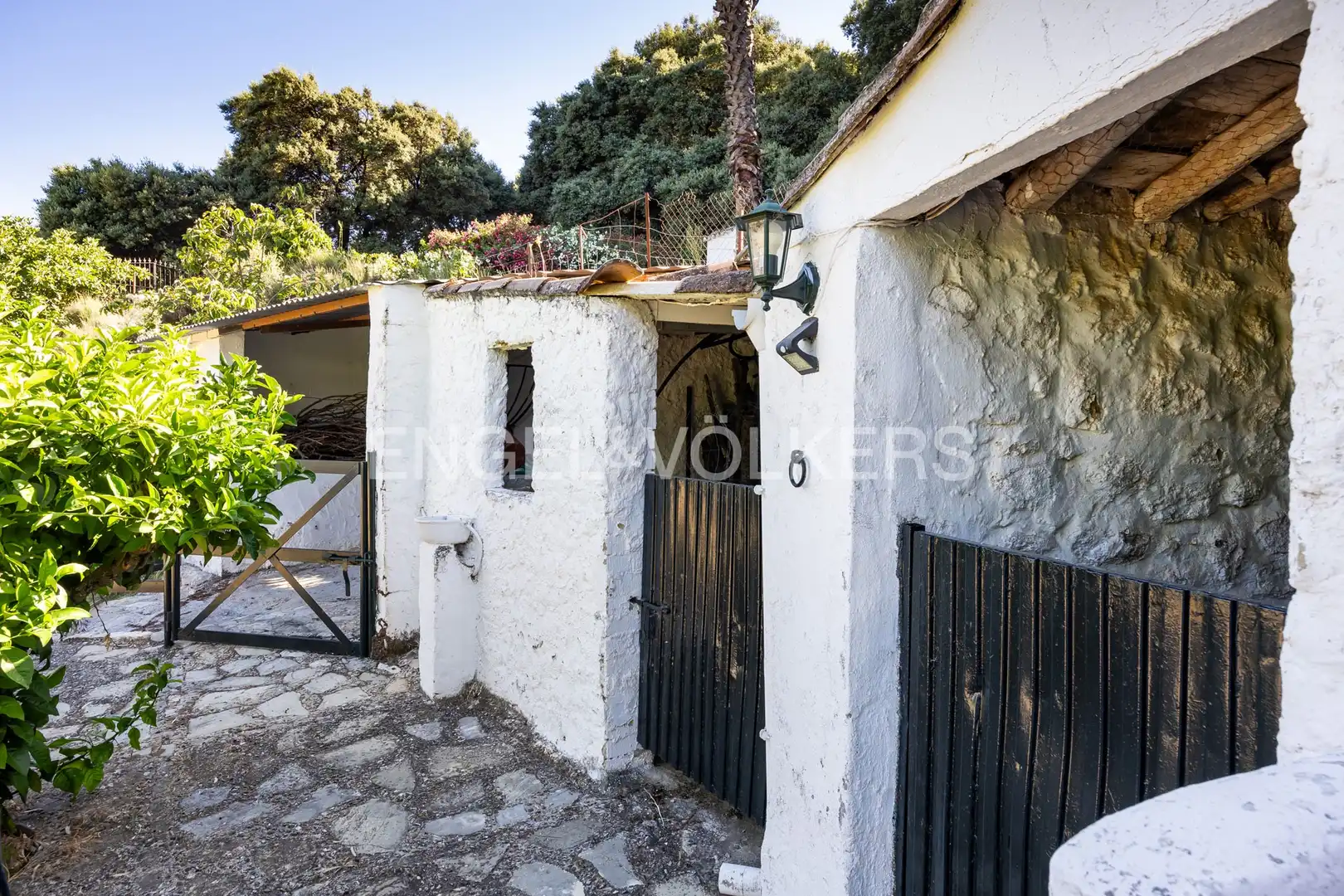 Exterior view of Country homes for sale in Grazalema  with Air Conditioner, Heating and Private garden