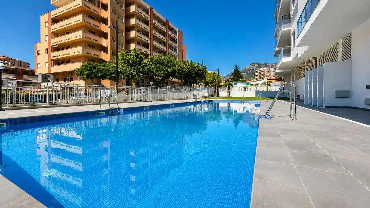Apartament amb piscina en venda a Parque de la Paloma, imagen 3