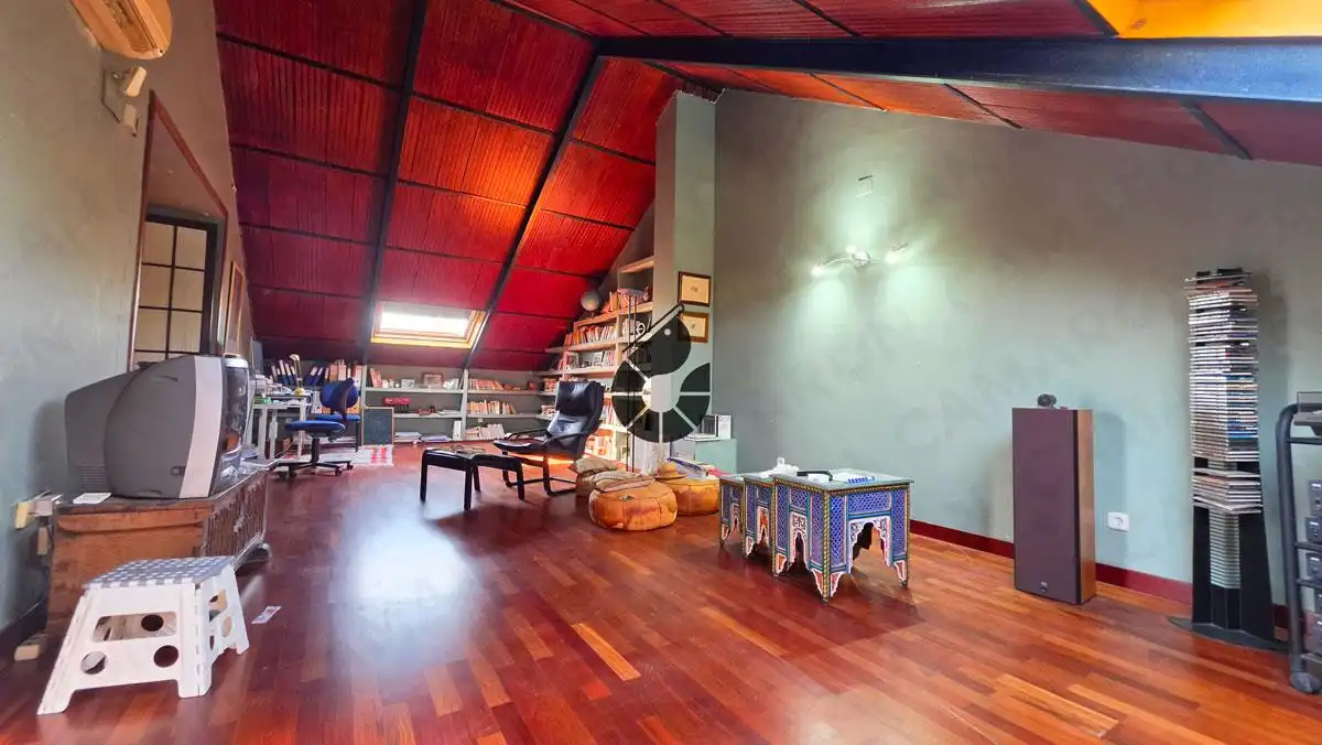Sala de estar de Casa adosada en venta en Mairena del Aljarafe con Aire acondicionado, Jardín privado y Trastero