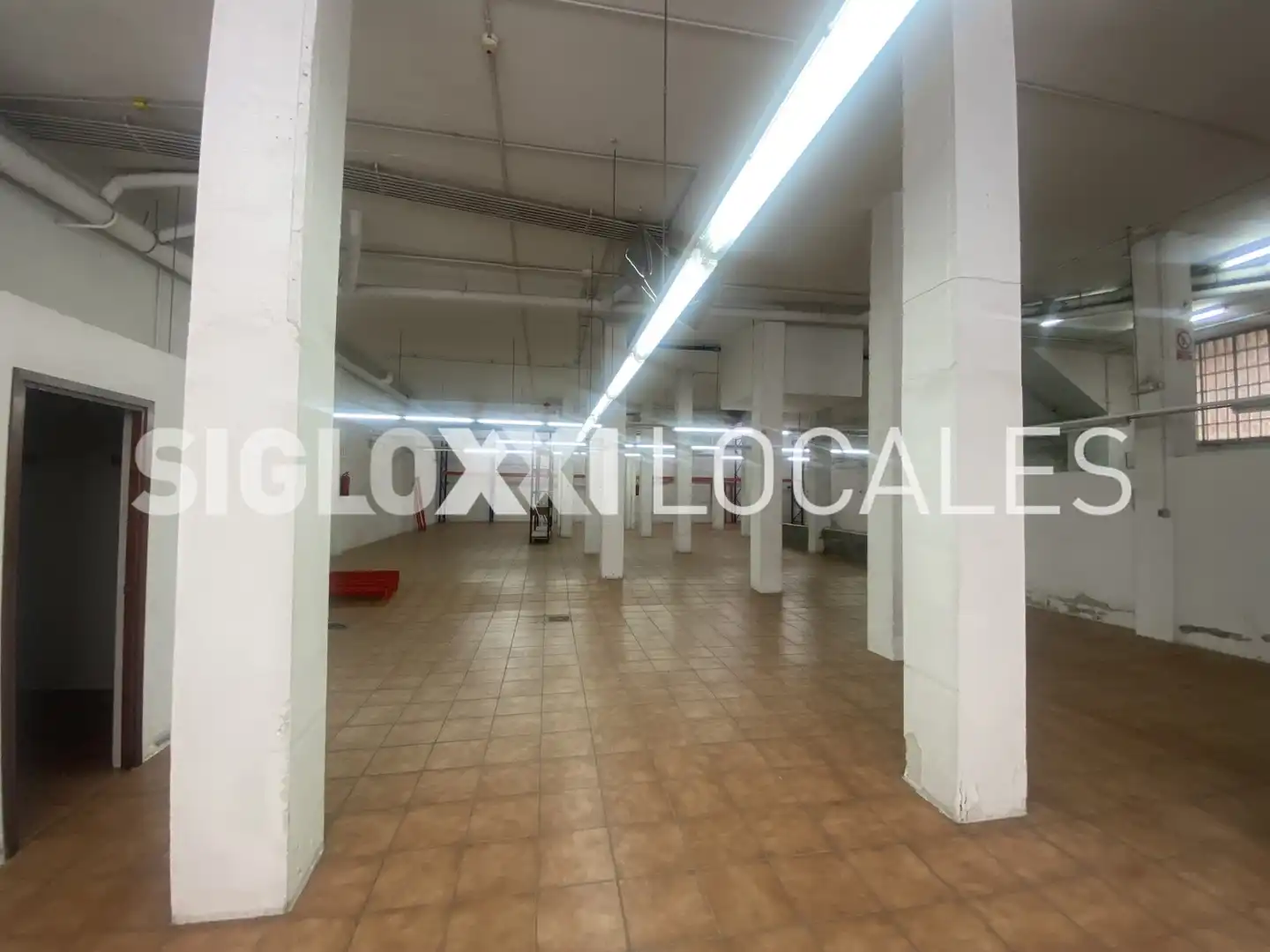 Local commercial à vendre à ROVELLAT, imagen 11