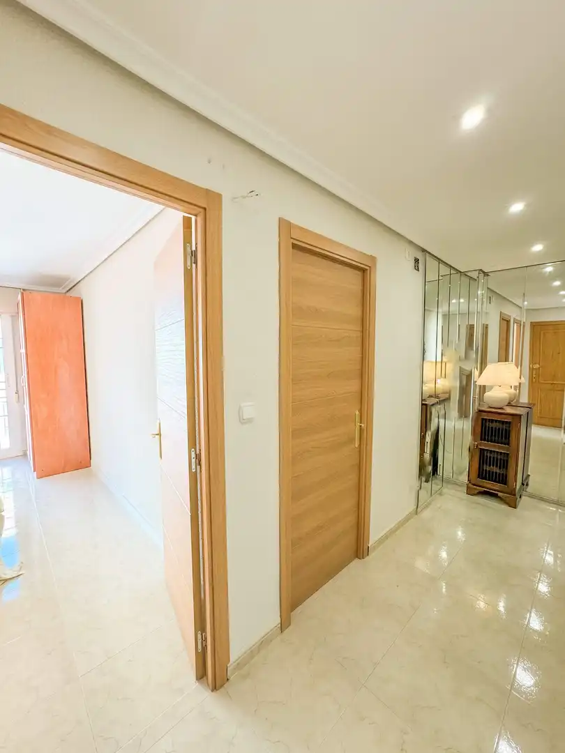 Habitación en Reina Victoria - Miguel Hernández