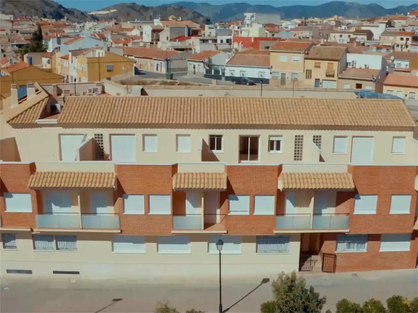 Vista exterior de Dúplex en venta en Cehegín con Aire acondicionado, Jardín privado y Parquet
