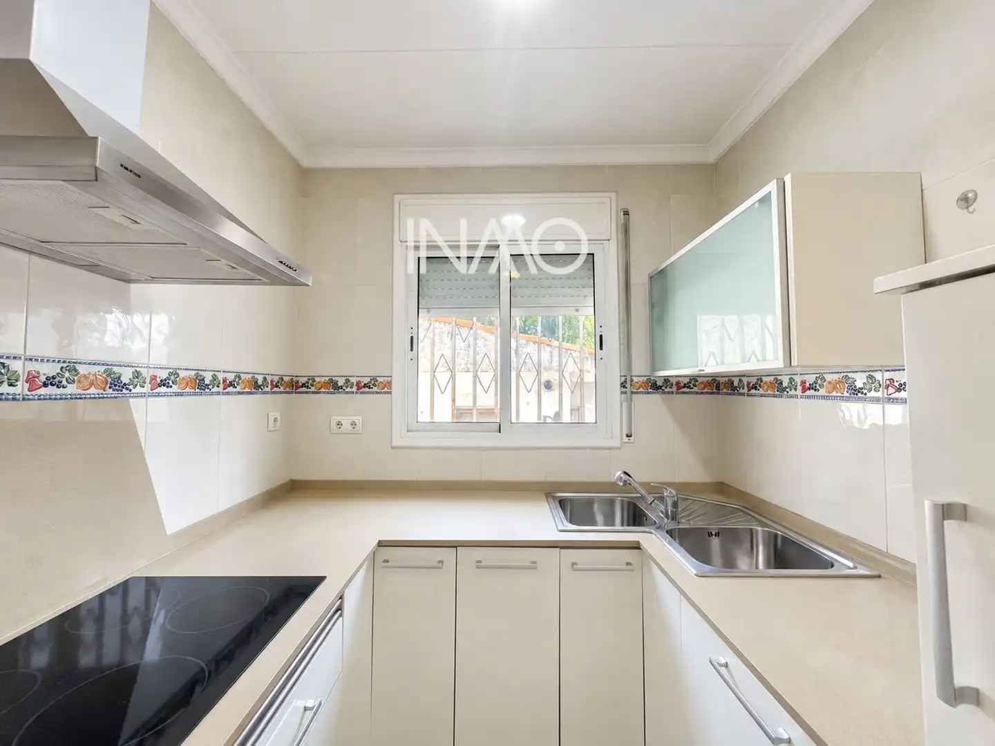 Kitchen of Houses for sale in Can Vallhonrat