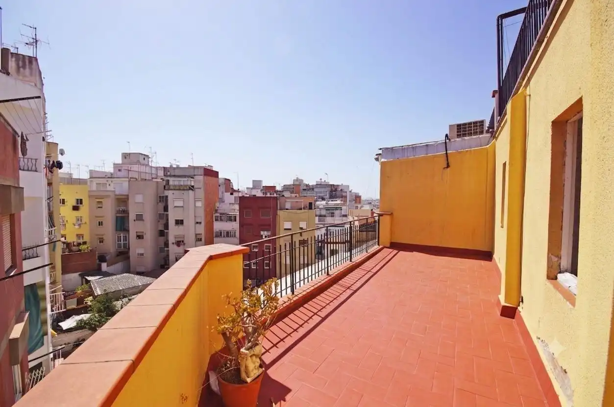 Terrace of Attic for sale in L'Hospitalet de Llobregat  with Parquet flooring, Terrace and Balcony