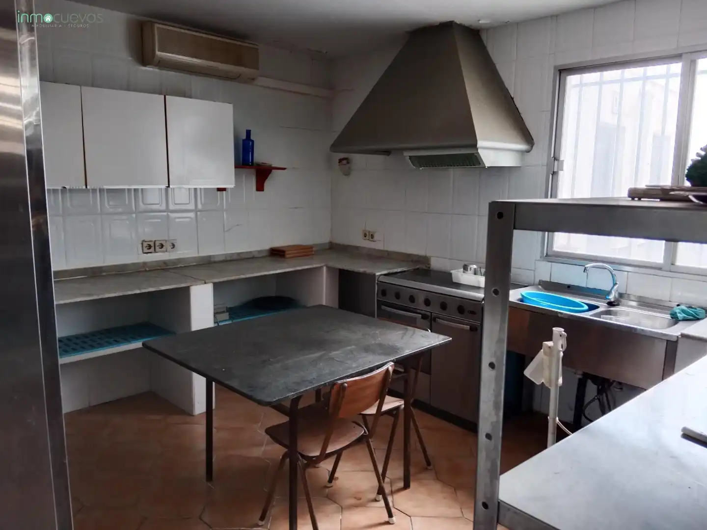 Cocina de Edificio en venta en Los Gallardos