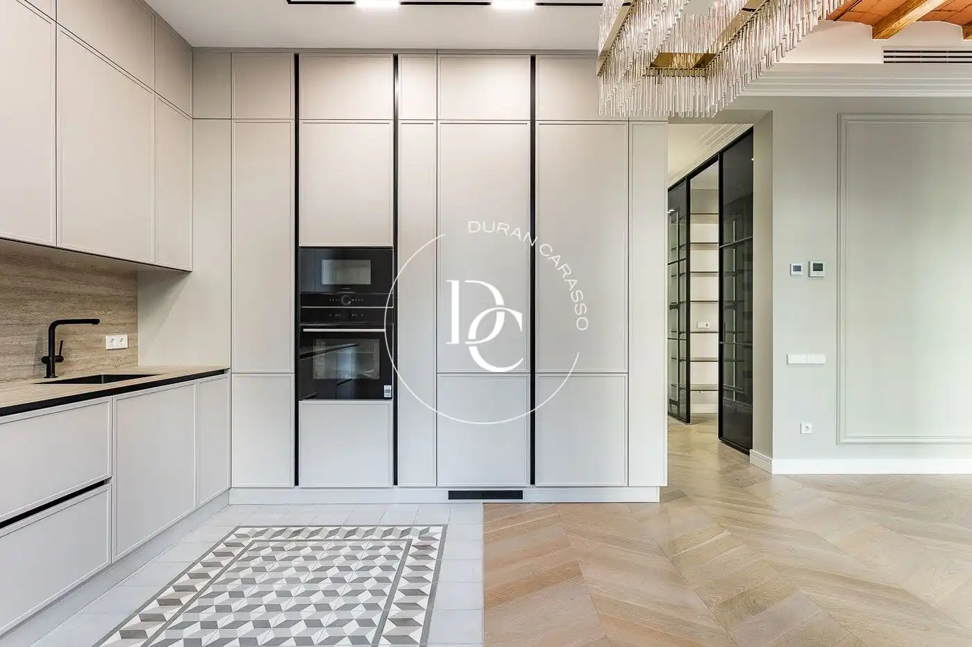 Piso con terraza en venta en Carrer de València, imagen 11