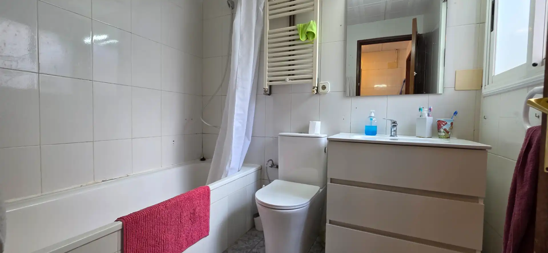Casa adosada en venta en Poble Nou