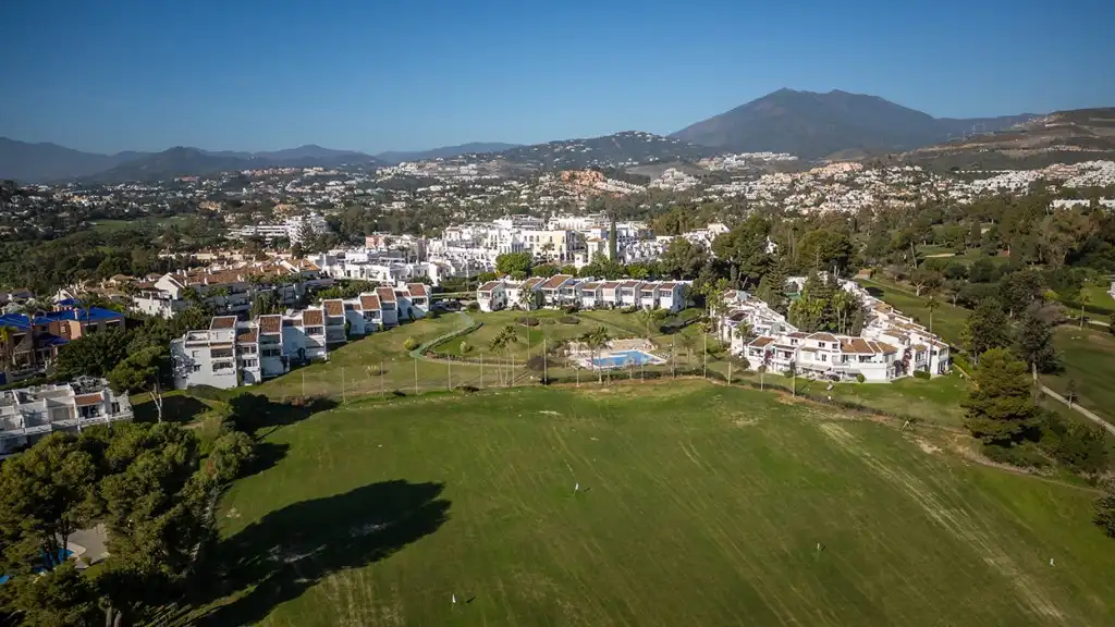 Ático con piscina en venta en Nueva Andalucía, imagen 26