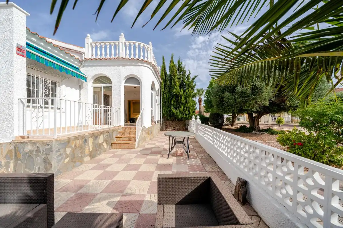 Terraza de Casa o chalet de alquiler en Elche / Elx con Aire acondicionado, Calefacción y Jardín privado