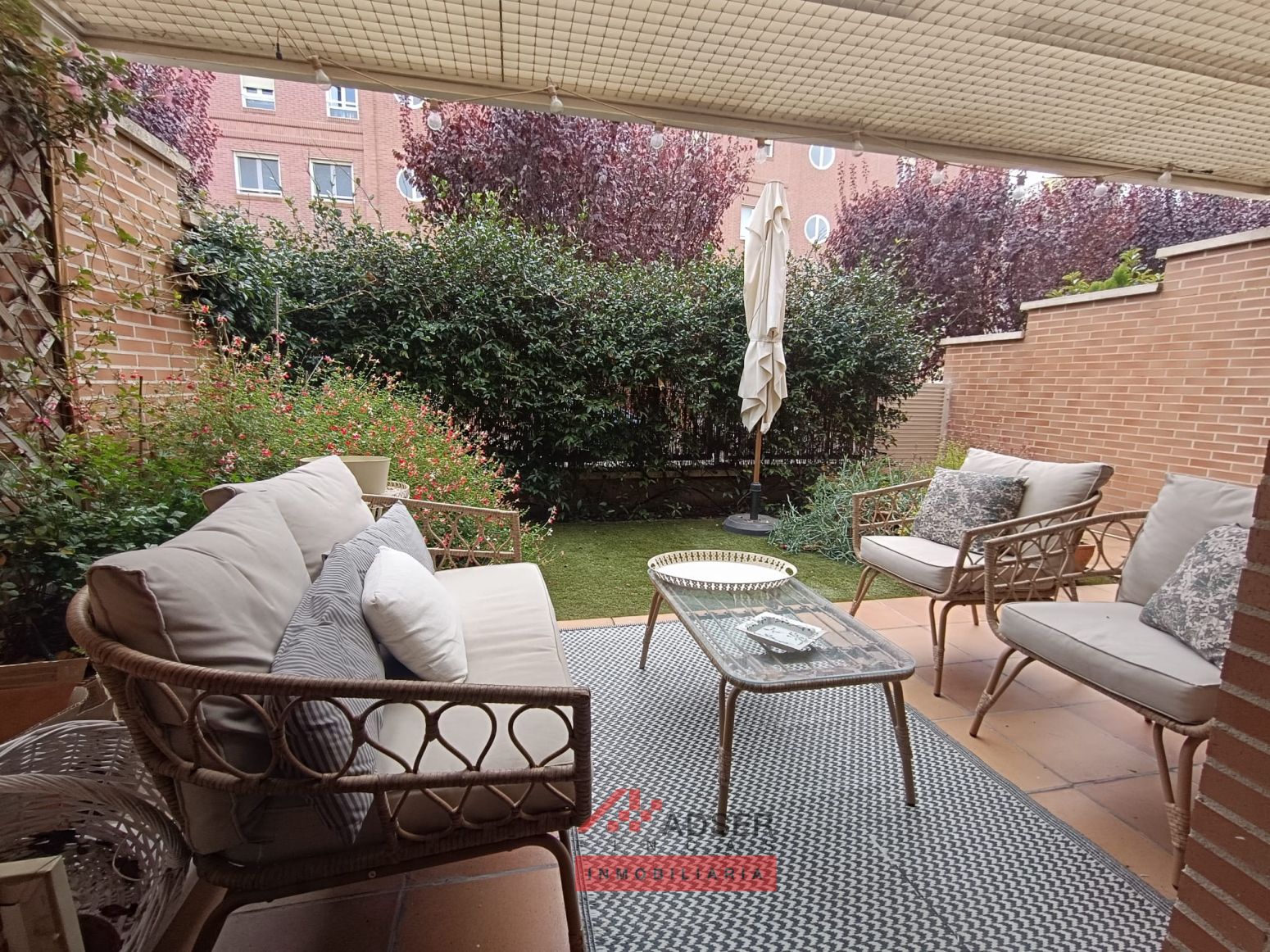 Garden of Single-family semi-detached for sale in  Logroño  with Air Conditioner, Heating and Private garden
