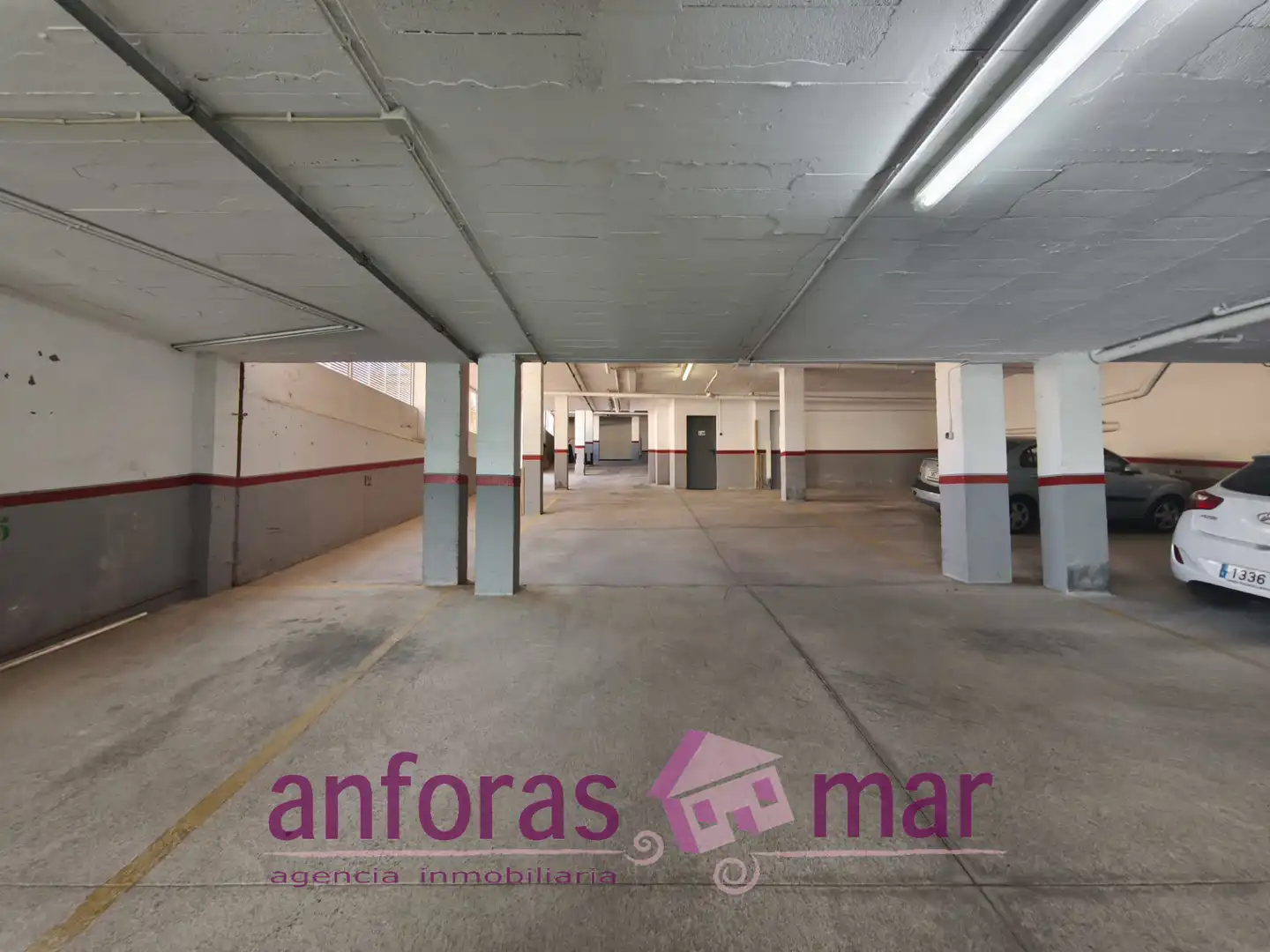 Aparcament de Apartament en venda en Creixell amb Calefacció, Terrassa i Moblat