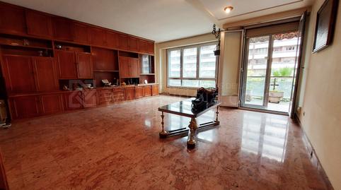 Foto 2 de Piso en venta en Logroño - Avenida Gran Vía Juan Carlos I, Gran Via,  Logroño