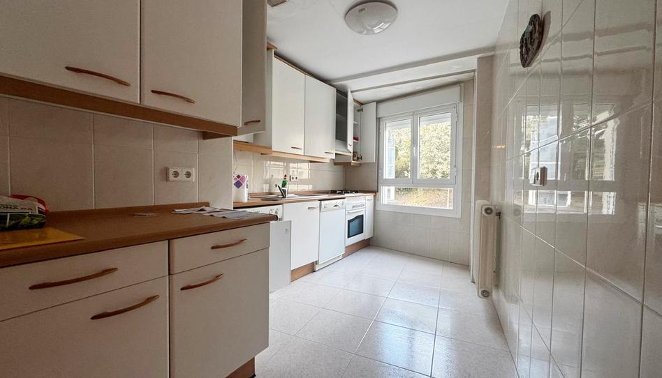 Foto 1 de Piso en venta en Ernio Bidea, Zizurkil, Gipuzkoa