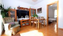 Living room of Flat for sale in  Barcelona Capital  with Heating and Balcony