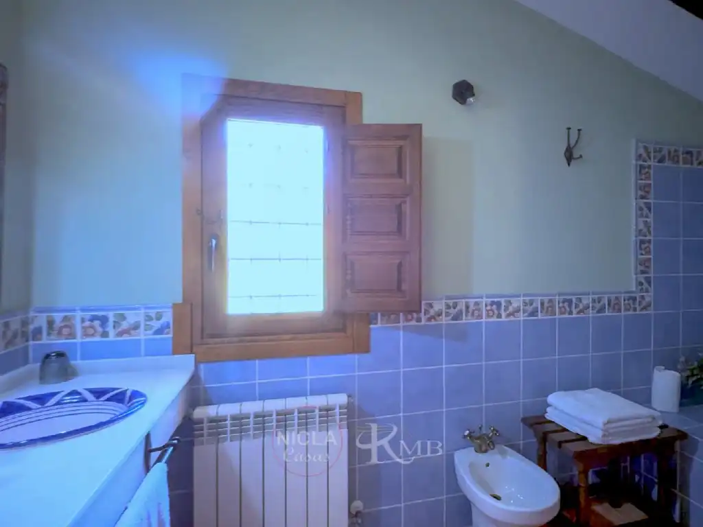 Bathroom of Houses for sale in Vélez-Blanco  with Air Conditioner, Terrace and Swimming Pool