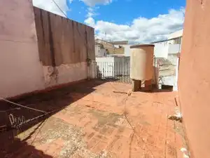 Vista exterior de Casa o xalet en venda en Benacazón amb Traster i Balcó