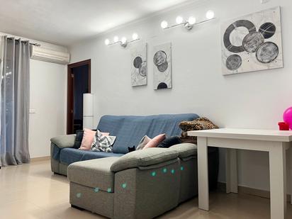 Living room of Flat for sale in Girona Capital  with Balcony