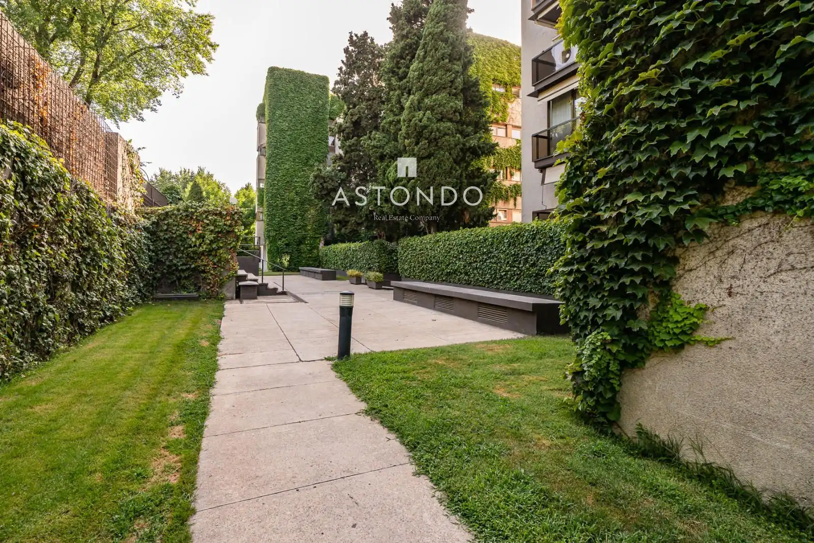 Vista exterior de Piso en venta en Madrid con Aire acondicionado, Calefacción y Terraza
