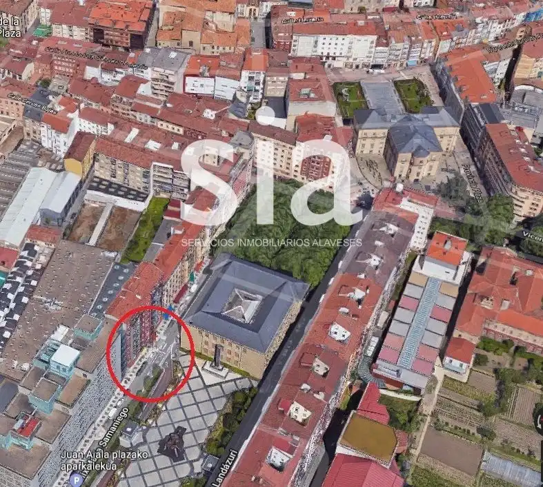 Vista exterior de Local en venta en Vitoria - Gasteiz
