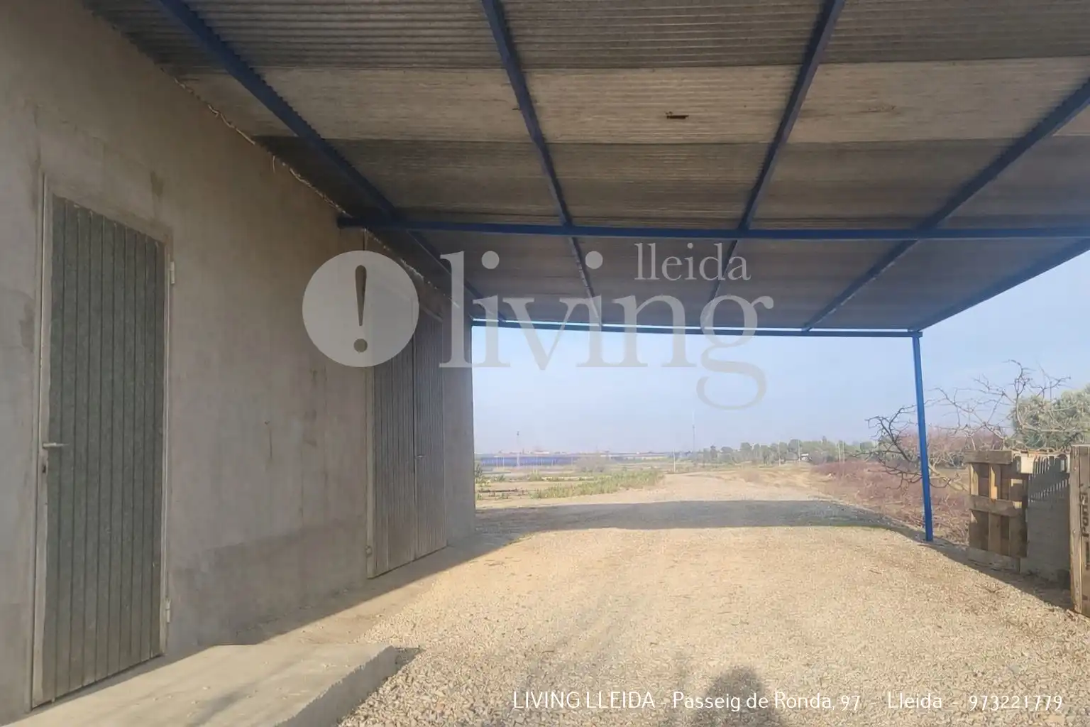 Finca rústica en venta en Fraga con Jardín privado, Trastero y Amueblado