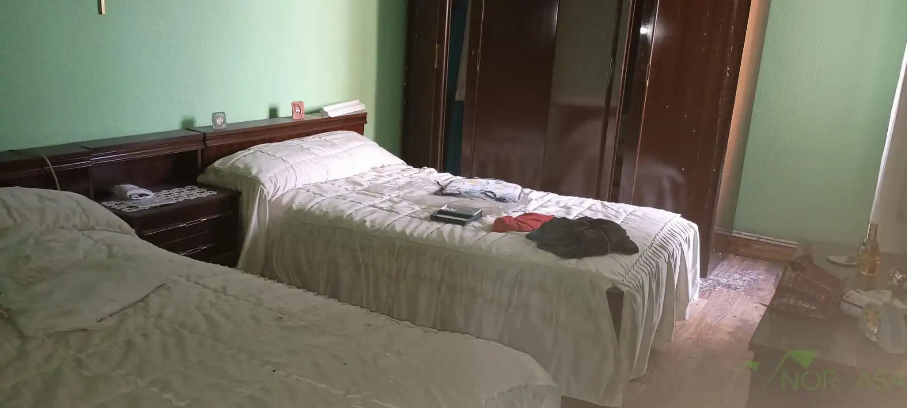 Habitación de Edificio en venta en Oviedo 