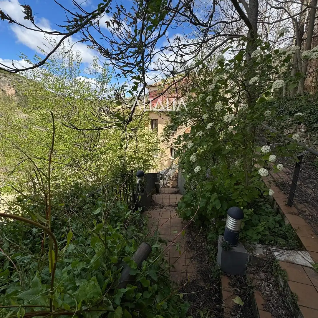 Garden of Buildings for sale in Cuenca