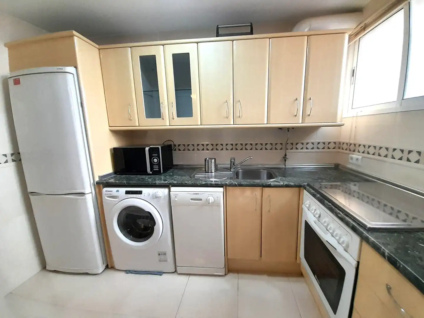 Flat with lift to rent in PELAYO, imagen 9