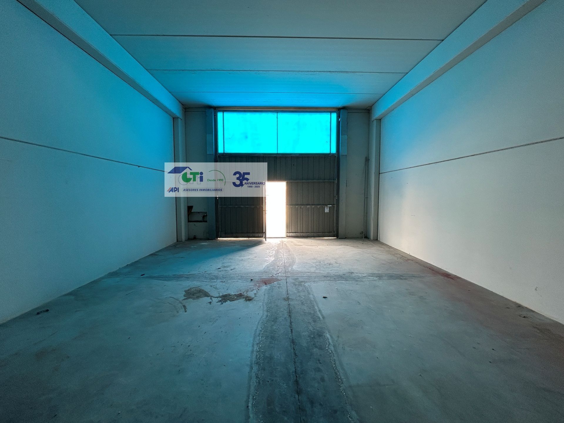 Industrial buildings for sale in  Zaragoza Capital